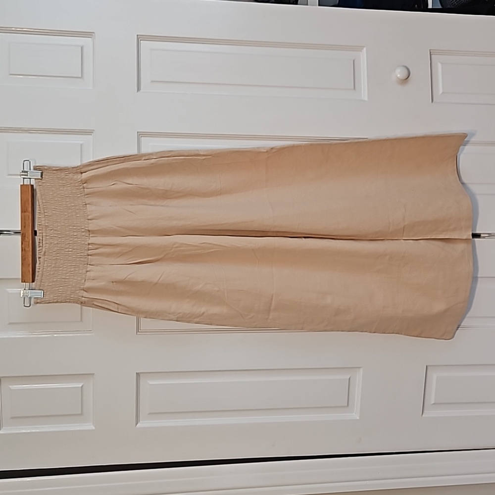 Elegant Tan Wide-Leg Pants